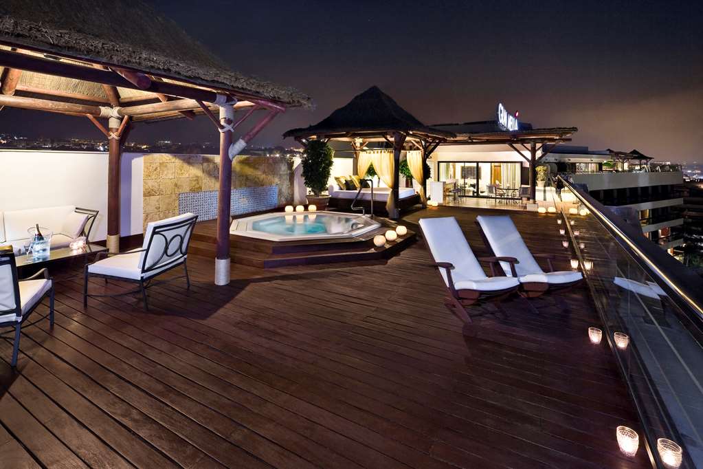 HOTEL DON PEPE GRAN MELIA Suite