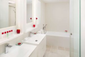 HOTEL DON PEPE GRAN MELIA Suite