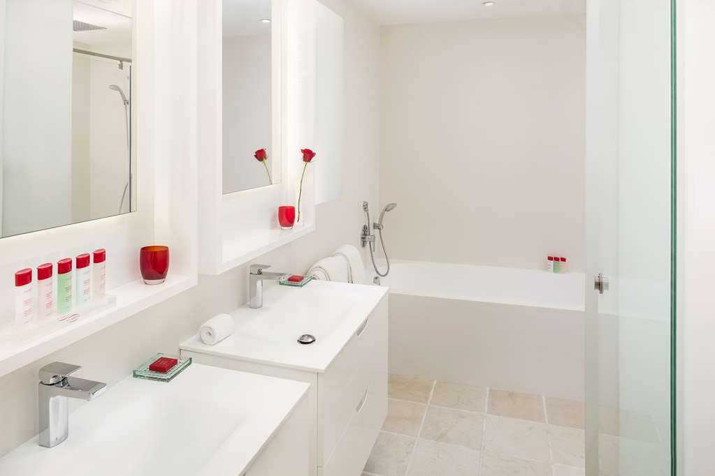 HOTEL DON PEPE GRAN MELIA Suite