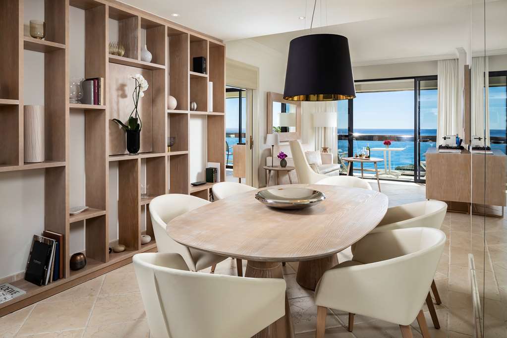 HOTEL DON PEPE GRAN MELIA Suite