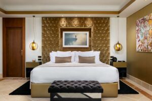 HOTEL DON PEPE GRAN MELIA Suite