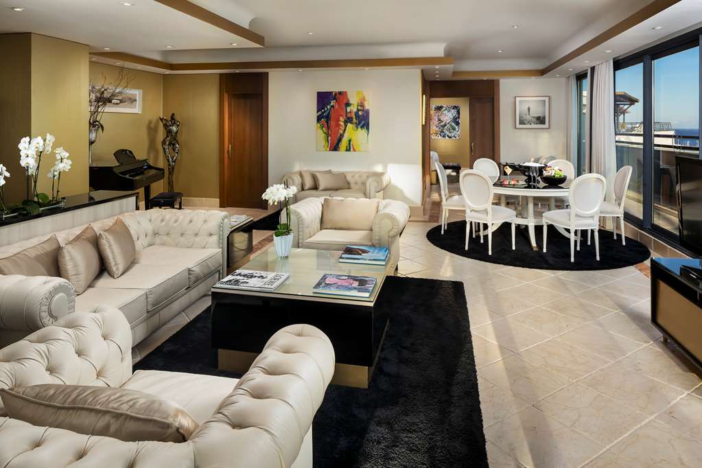 HOTEL DON PEPE GRAN MELIA Suite