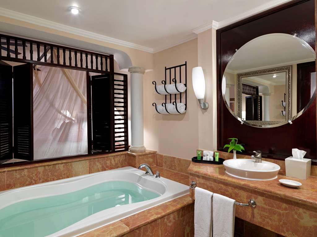 PARADISUS PALMA REAL GOLF & SPA RESORT Suite