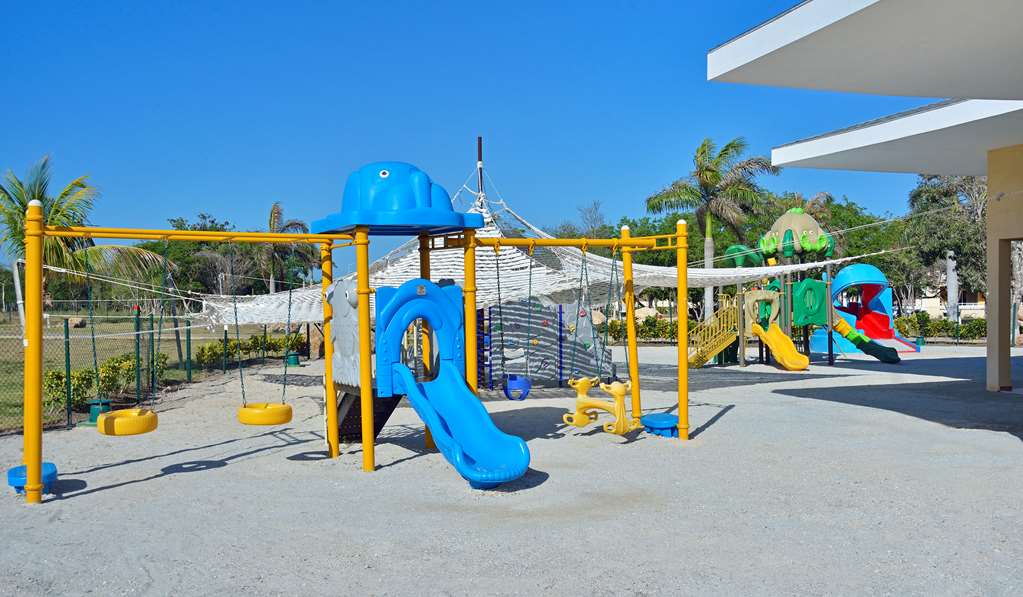 PARADISUS VARADERO Recreational facility