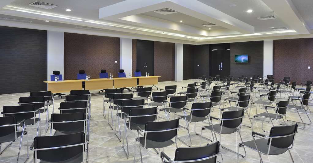 PARADISUS VARADERO Meeting room