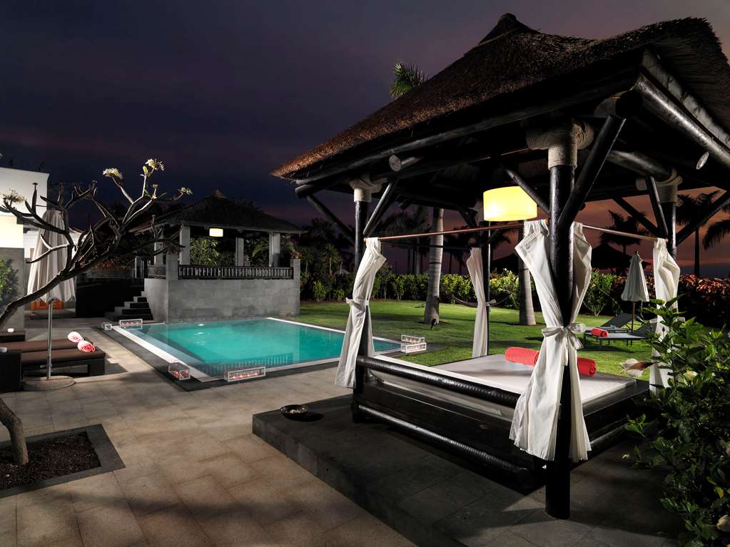 RED LEVEL AT GRAN MELIA PALACIO DE ISORA Suite