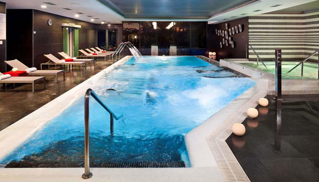 RED LEVEL AT GRAN MELIA PALACIO DE ISORA Spa