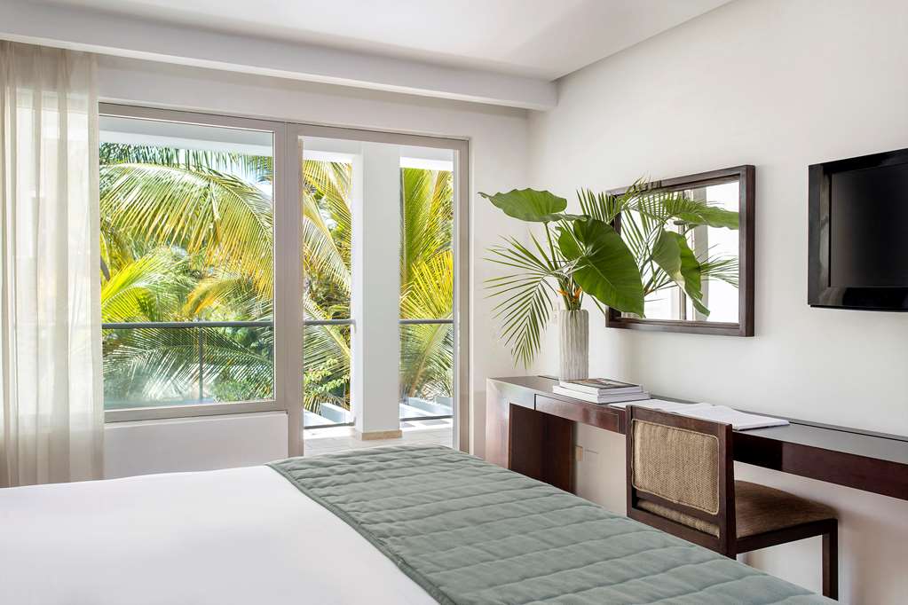 THE RESERVE AT PARADISUS PALMA REAL Suite