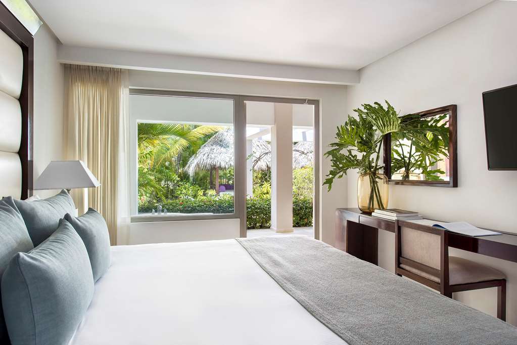 THE RESERVE AT PARADISUS PALMA REAL Suite