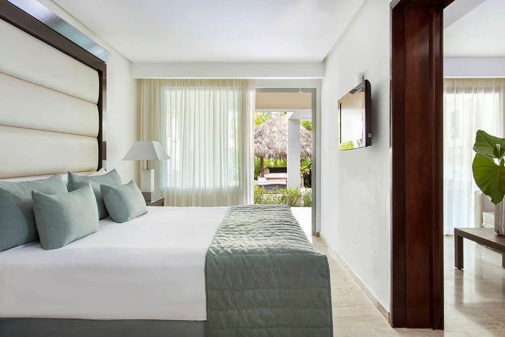 THE RESERVE AT PARADISUS PALMA REAL Suite