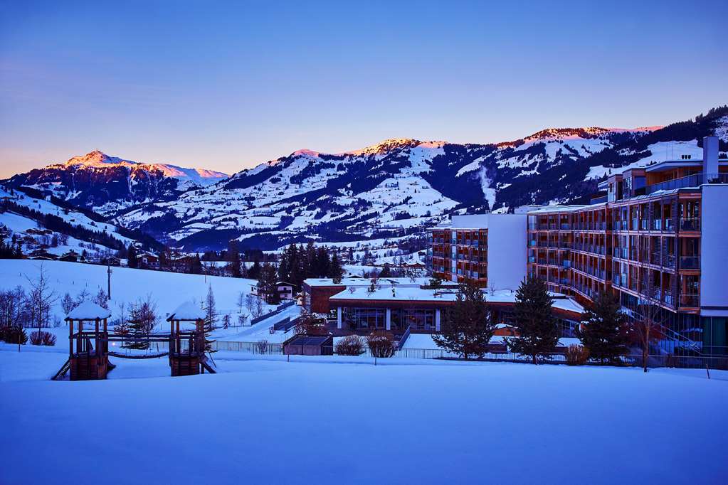 Kempinski Hotel Das Tirol Jochberg Kitzbuehel Alps Exterior Winter