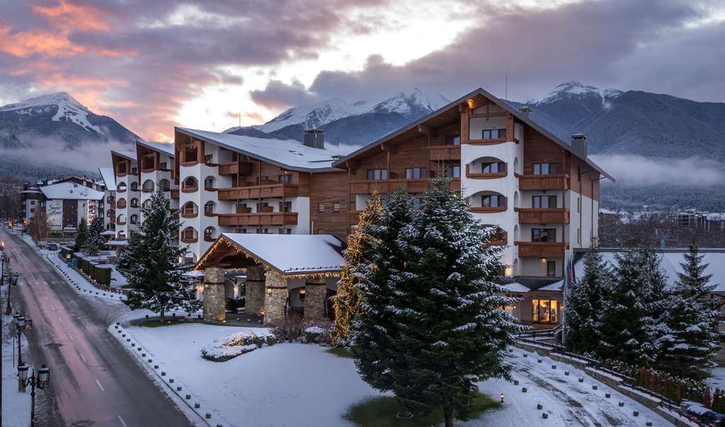 Kempinski Hotel Grand Arena Bansko Bulgaria SOF2_Kempinski Bansko winter front view.jpg