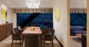 ANDAZ CAPITAL GATE ABU DHABI Suite