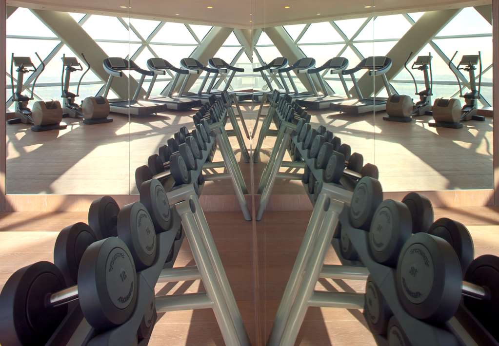 ANDAZ CAPITAL GATE ABU DHABI Health club