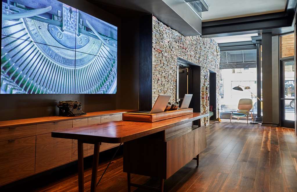 Hotel Emblem San Francisco, a Viceroy Urban Retreat Emblem Front Desk