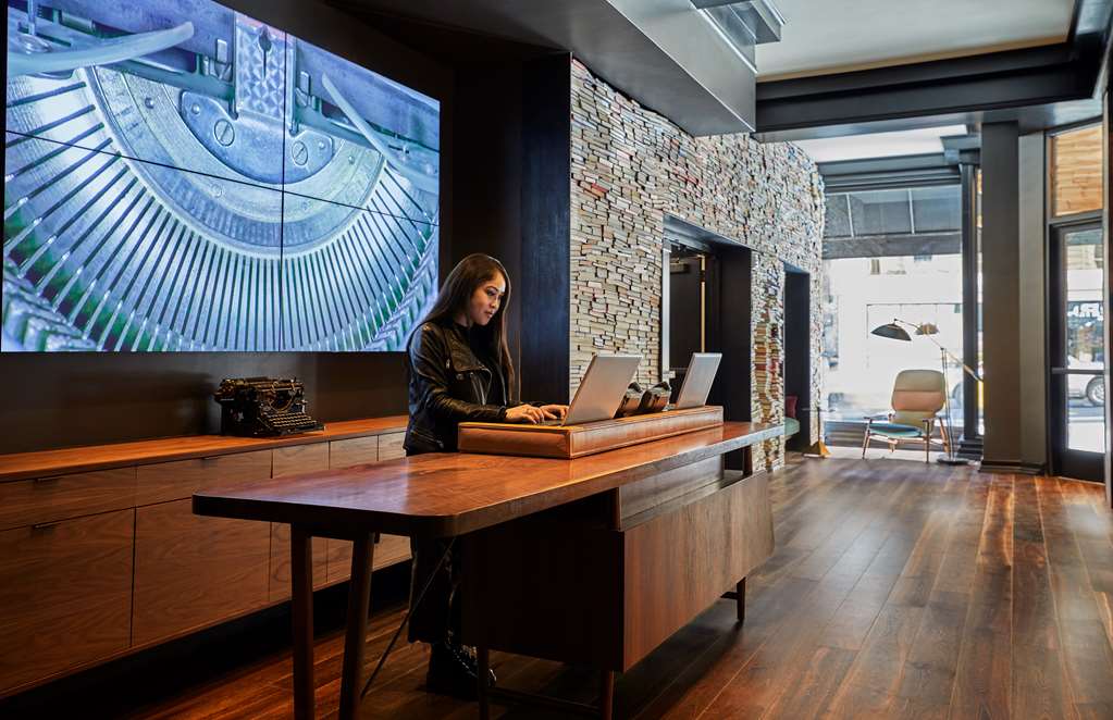 Hotel Emblem San Francisco, a Viceroy Urban Retreat Emblem Front Desk