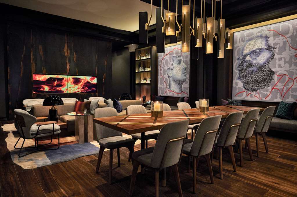 Hotel Emblem San Francisco, a Viceroy Urban Retreat Obscenity Bar & Lounge Communal Area
