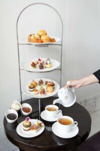 Hotel Indonesia Kempinski Jakarta KIJKT1_High Tea.jpg