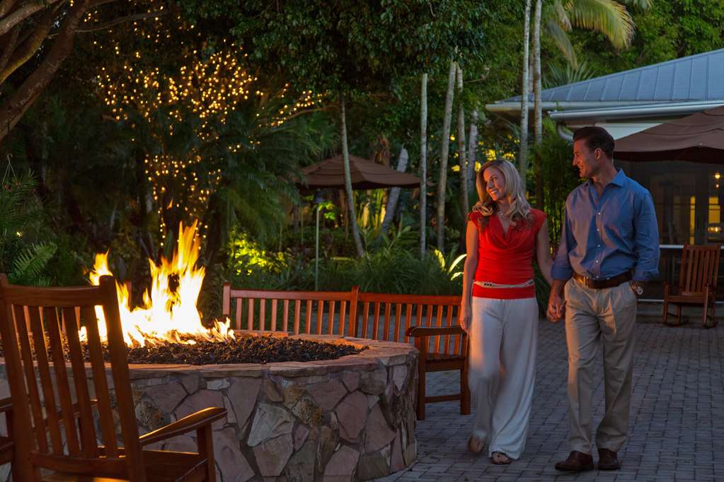 HY REG COCONUT POINT RES SPA Exterior view