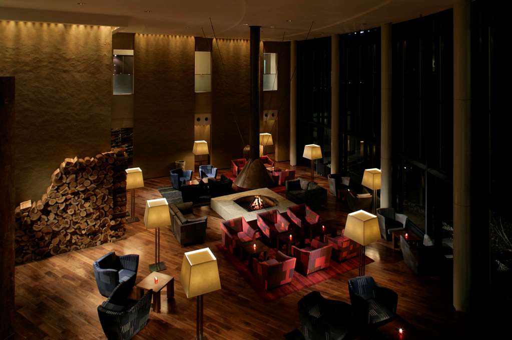 HYATT REGENCY HAKONE RESORT AND SPA Bar/Lounge