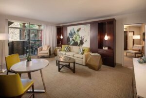 HYATT REGENCY SCOTTSDALE RESORT AND Suite