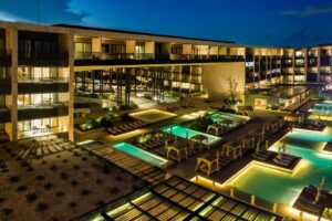 GRAND HYATT PLAYA DEL CARMEN RESORT Pool view