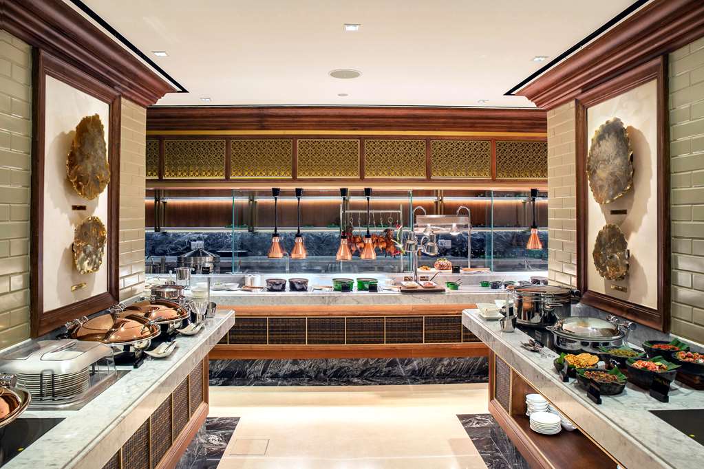 Hotel Indonesia Kempinski Jakarta Signatures Restaurant