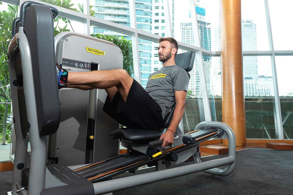 Hotel Indonesia Kempinski Jakarta In-room gym set from Technogym which can be used for more than 200 total-body exercises