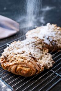 Hotel Indonesia Kempinski Jakarta Kempi Deli sweets