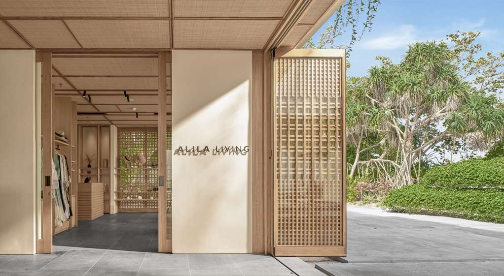 ALILA KOTHAIFARU MALDIVES Lobby view