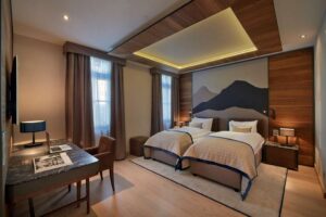 Kempinski Grand Hotel des Bains St.Moritz KISMV_RA2_Premier Two Bedroom Suite (3).jpg