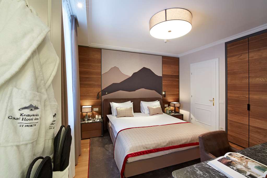 Kempinski Grand Hotel des Bains St.Moritz KISMV_Deluxe Two Bedroom Suite (3).jpg