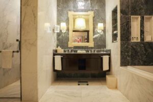 Kempinski Hotel Al Othman-Al Khobar, Saudi Arabia Business suite bathroom .jpg