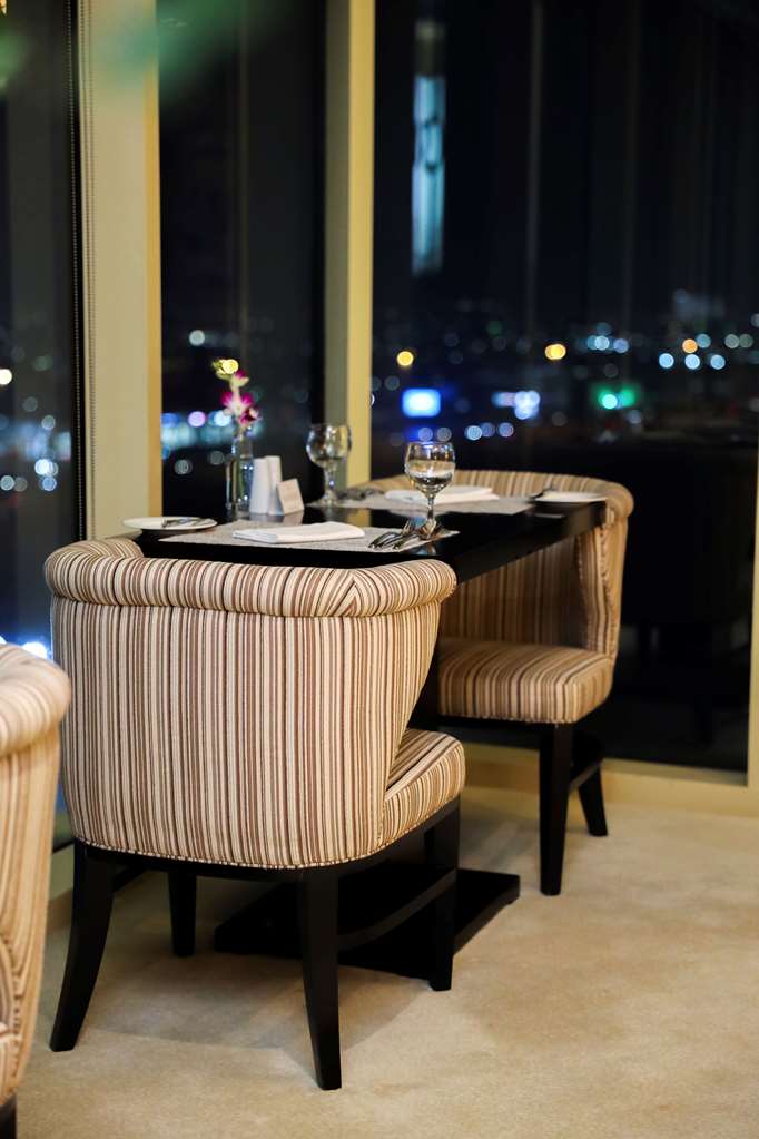 Kempinski Hotel Al Othman-Al Khobar, Saudi Arabia Exceutive Lounge 3.jpg